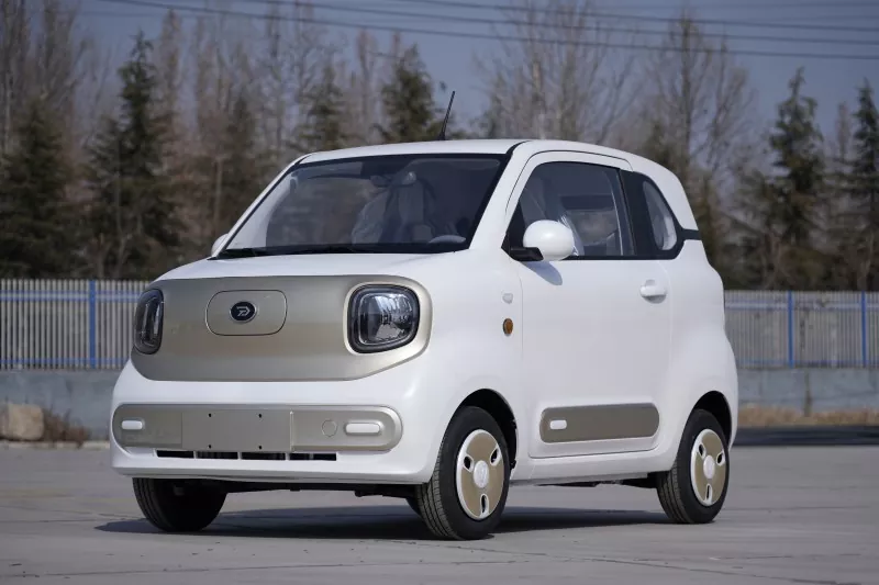 Wat maakt de elektrische mini-auto van de EEC COC een slimme en stijlvolle keuze voor woon-werkverkeer in de stad?
