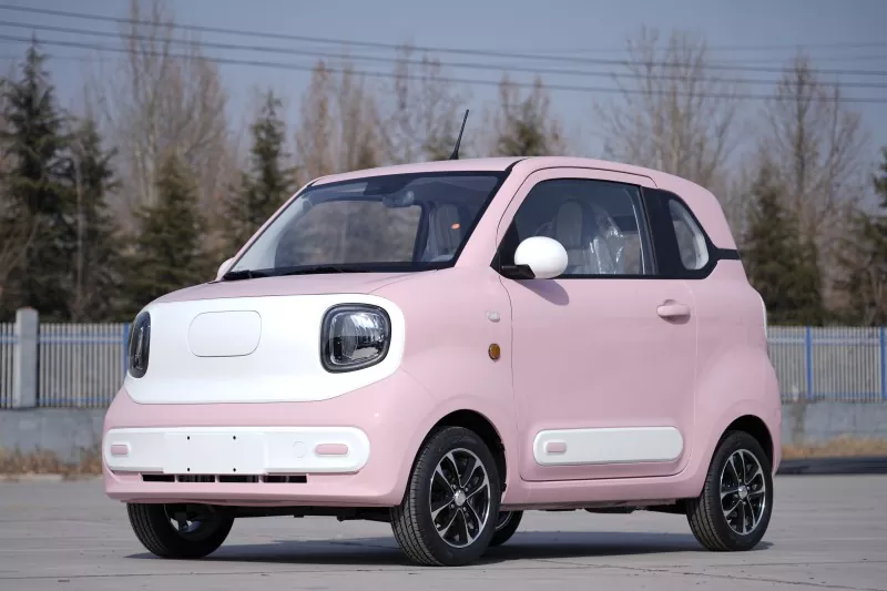 Mini -elektrische auto 4 wielen
